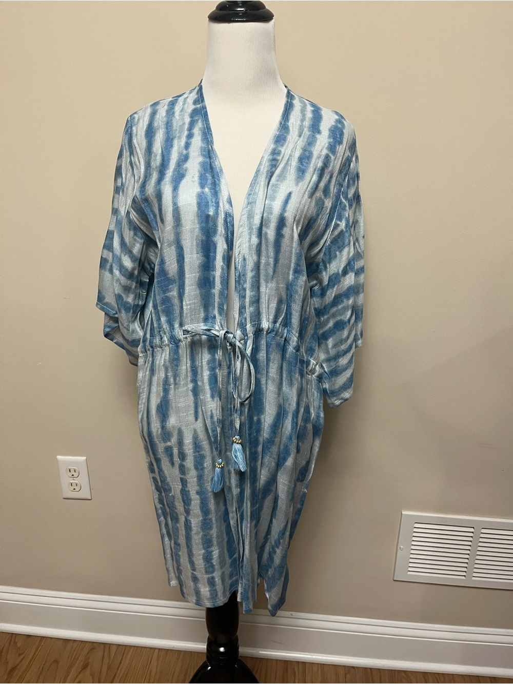 Steve Madden Blue Tie-Dye Kimono Dress with Tassel Waist